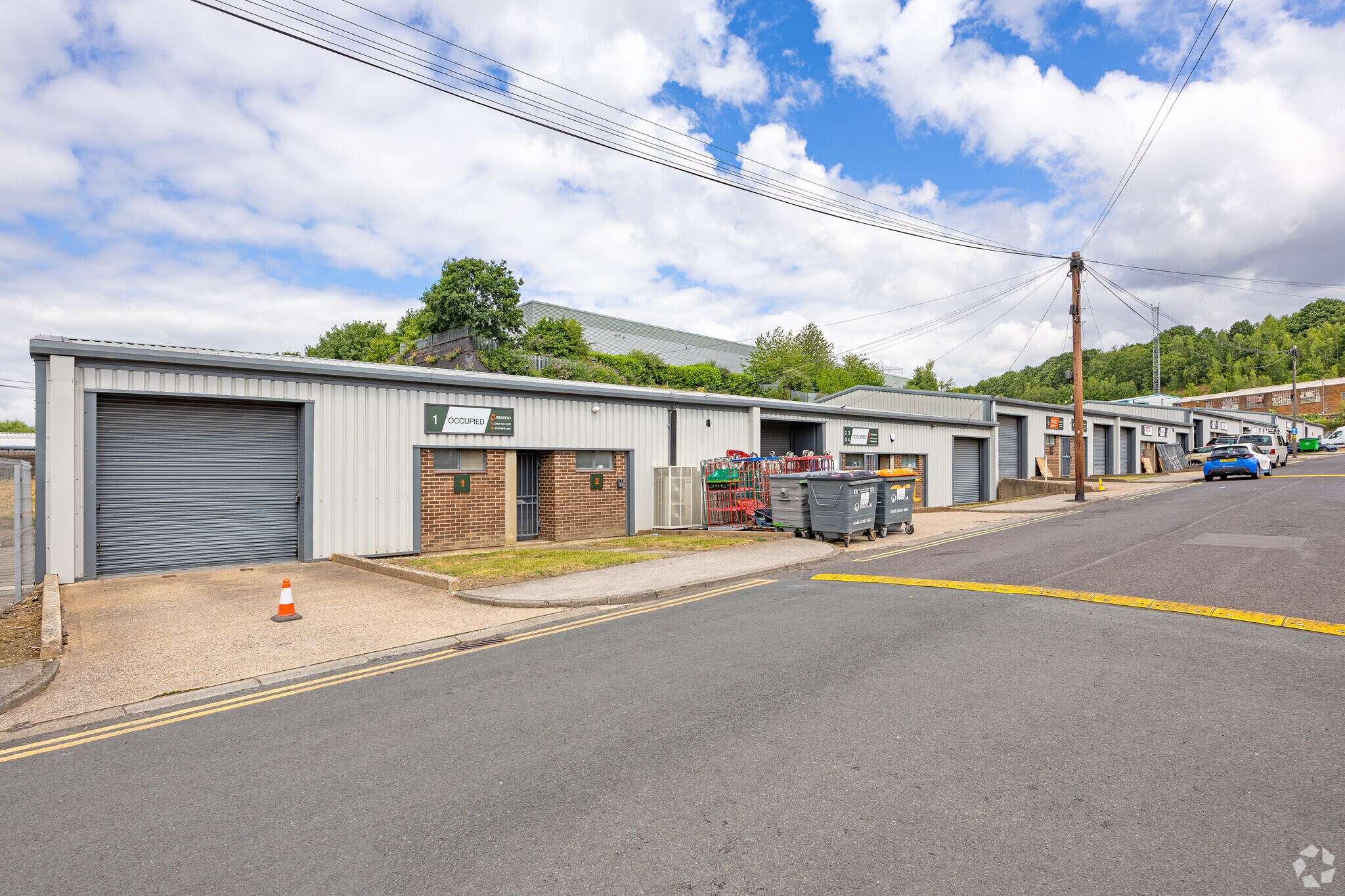 Hoyland Rd, Sheffield à louer Photo principale– Image 1 sur 7