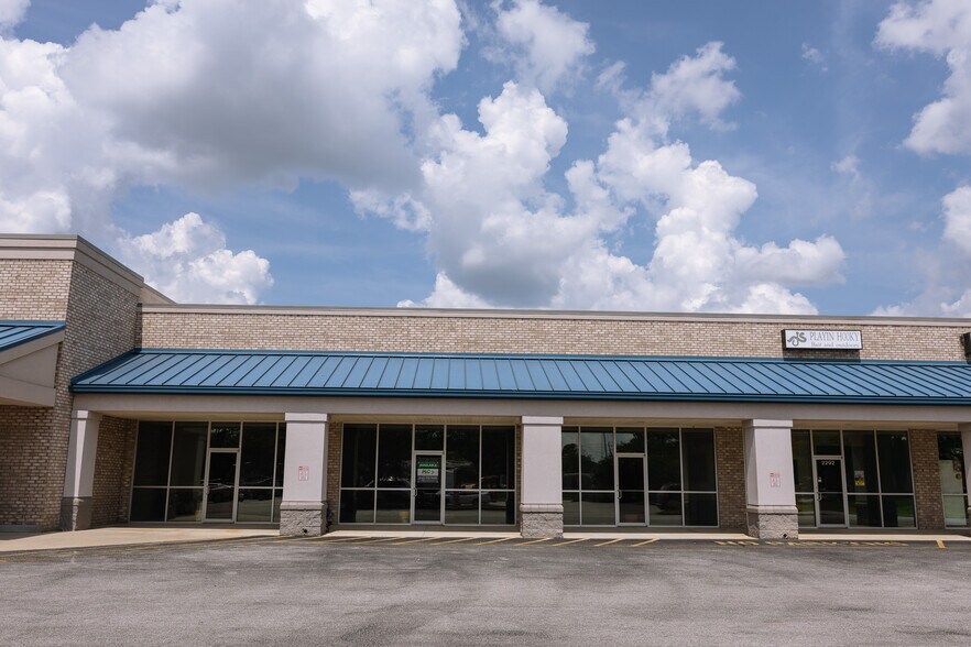 2300 Pamplico Hwy, Florence, SC à louer - Photo de l’immeuble – Image 3 sur 8