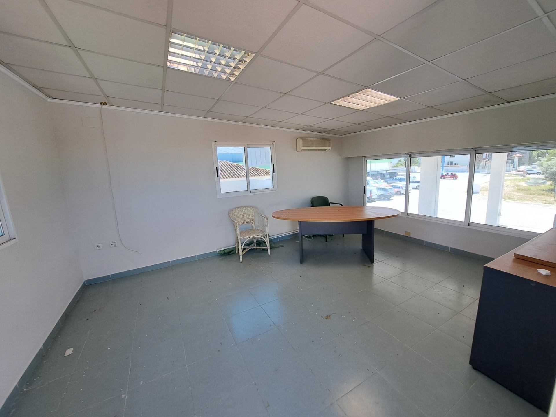 Bureau dans Carcaixent à louer Photo intérieure– Image 1 sur 5