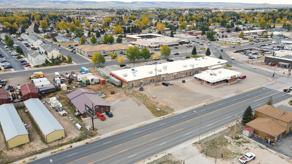 1660 N 4th St, Laramie, WY à louer - Photo de l’immeuble – Image 3 sur 12