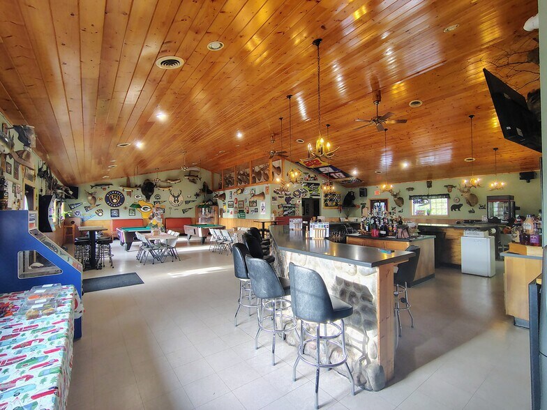 71 N Grant St, Glidden, WI à vendre - Photo de l’immeuble – Image 3 sur 20