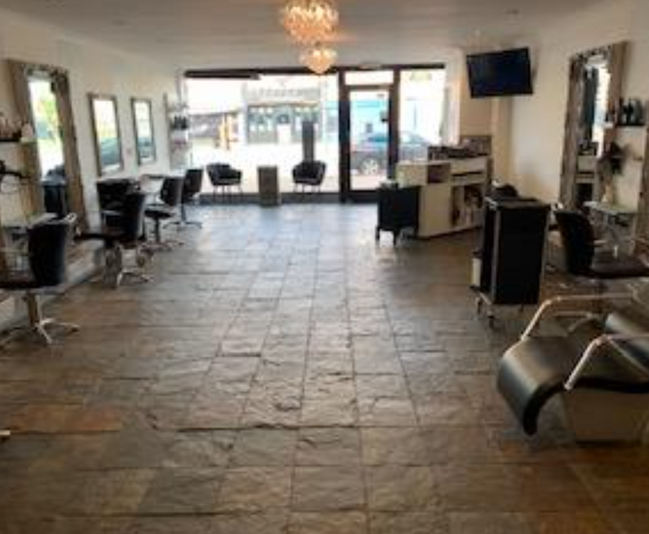 91 Corbets Tey Rd, Upminster à louer - Photo intérieure – Image 2 sur 4
