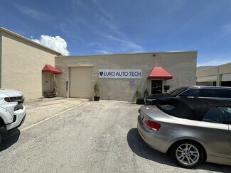 Plus de détails pour 123 NW 16th St, Boca Raton, FL - Industriel/Logistique à louer