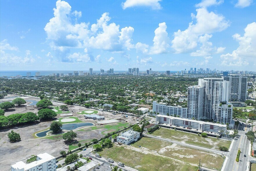 404 N 17th Ave, Hollywood, FL à vendre - Photo de l’immeuble – Image 3 sur 16