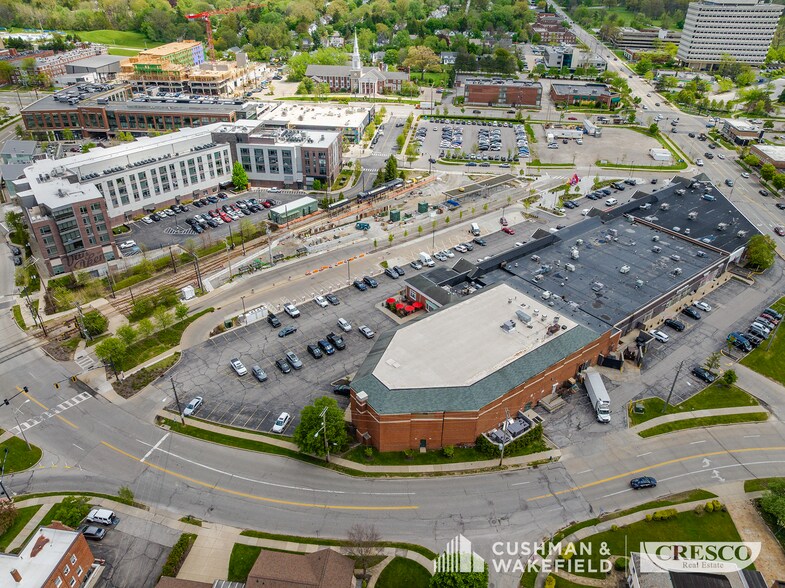 20119 Van Aken Blvd, Shaker Heights, OH à louer - Photo de l’immeuble – Image 3 sur 17