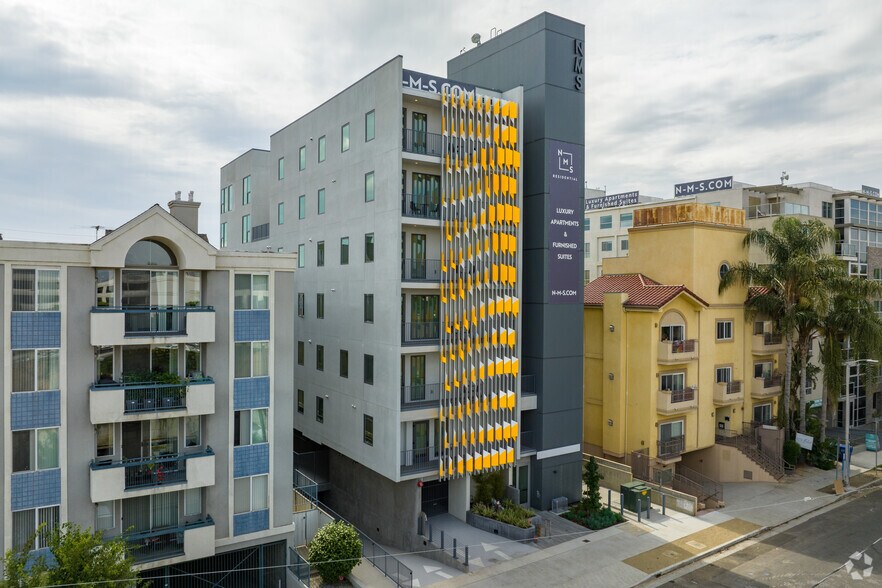 1775 Beloit Ave, Los Angeles, CA à vendre - Photo principale – Image 1 sur 25