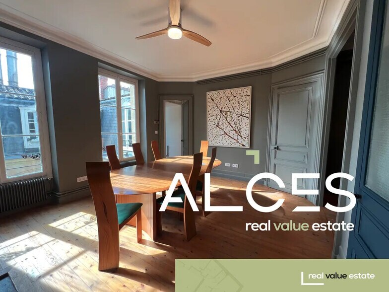 Bureau dans Bordeaux à vendre - Photo de l’immeuble – Image 3 sur 5