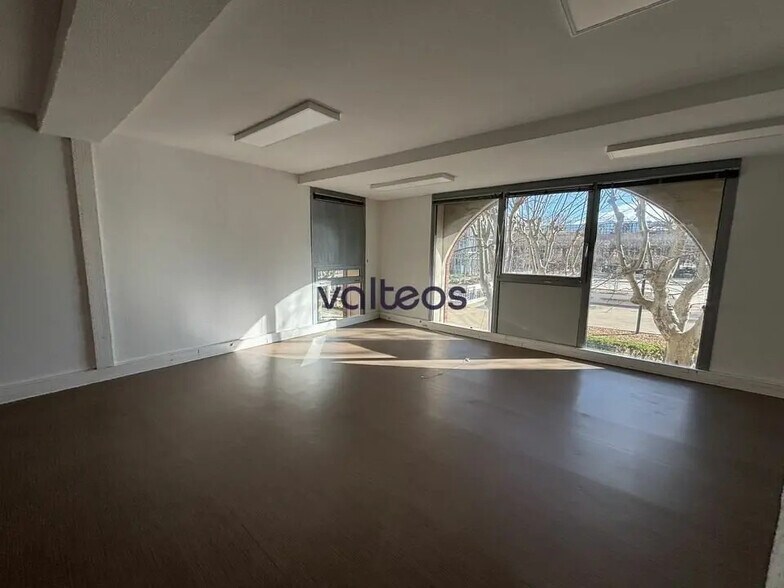 3 Place Alfonse Jourdain, Toulouse à vendre - Photo de l’immeuble – Image 3 sur 8