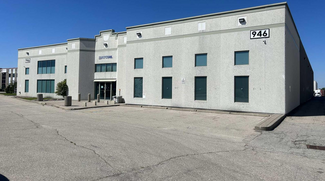 Plus de détails pour 946 Edgeley Blvd, Vaughan, ON - Industriel/Logistique à vendre