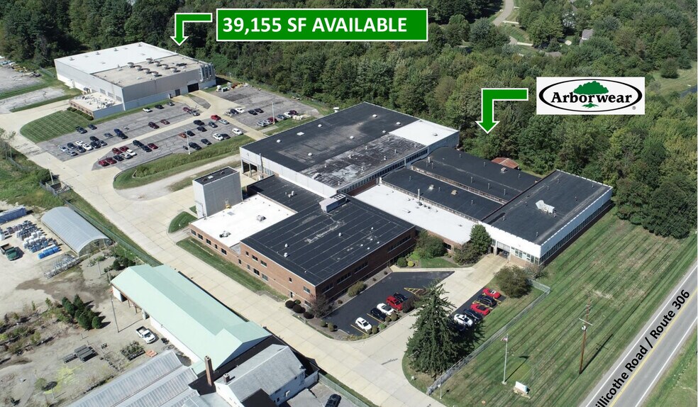 16492 Chillicothe Rd, Chagrin Falls, OH à louer - Photo de l’immeuble – Image 2 sur 4
