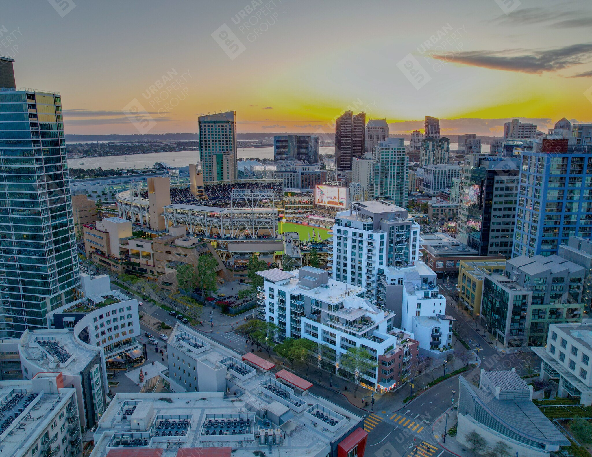 206-222 Park Blvd, San Diego, CA à vendre Photo de l’immeuble– Image 1 sur 13