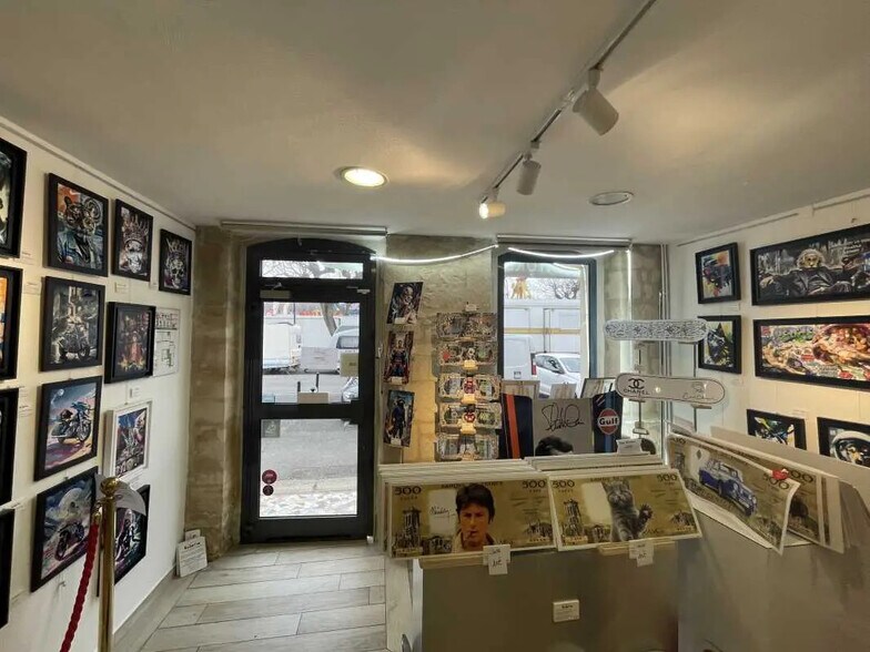 Local commercial dans Chambly à louer - Photo intérieure – Image 1 sur 7