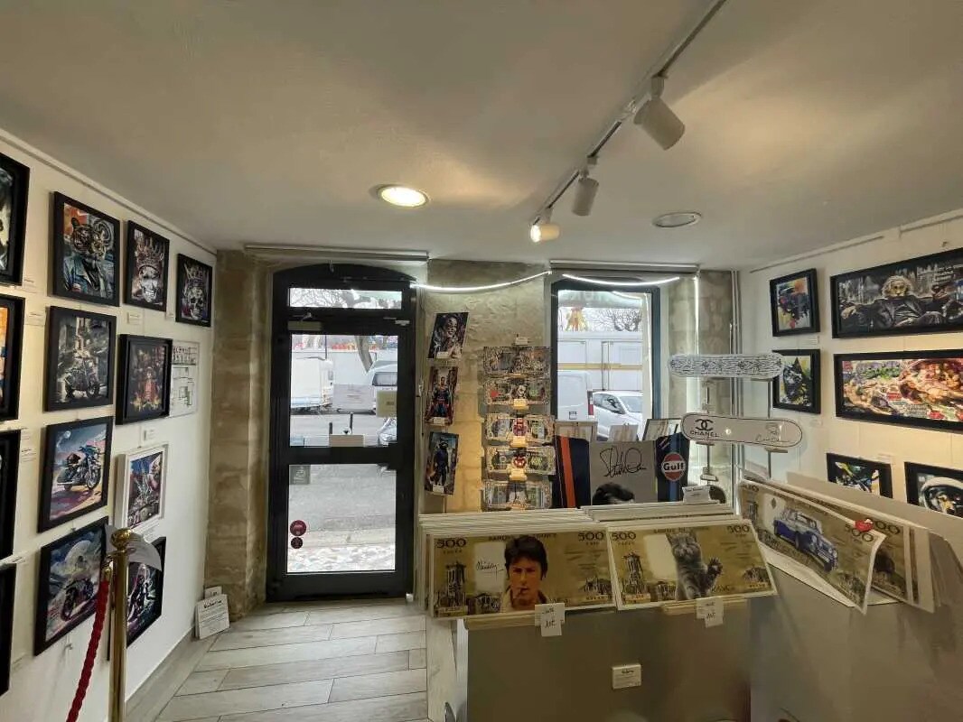 Local commercial dans Chambly à louer Photo intérieure– Image 1 sur 8