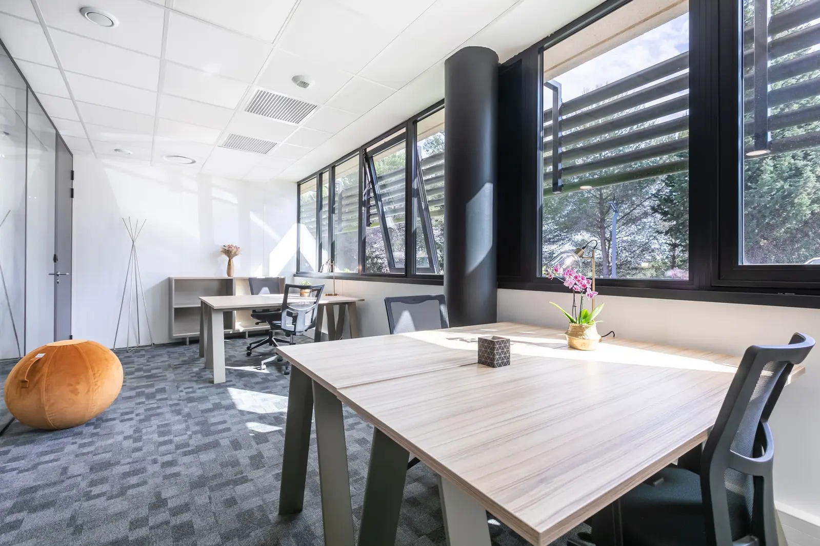 2229 Route Des Cretes, Valbonne à louer Photo de l’immeuble– Image 1 sur 13