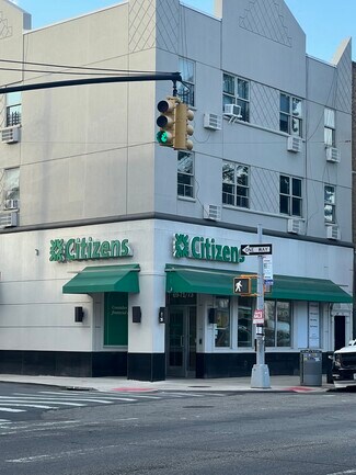 Plus de détails pour 6973 Grand Ave, Maspeth, NY - Bureau/Local commercial à louer