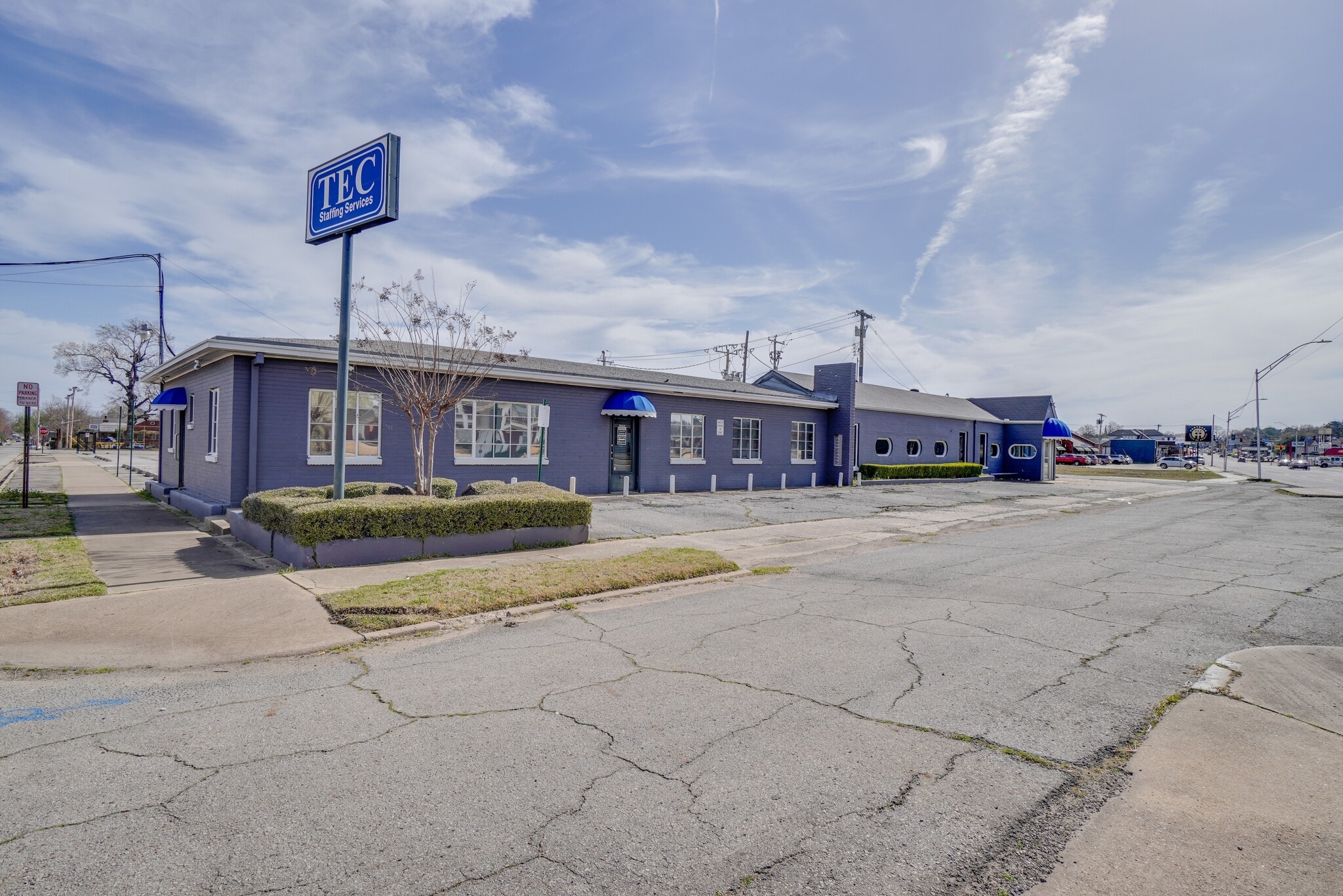1901 Rogers Ave, Fort Smith, AR à vendre Photo principale– Image 1 sur 2