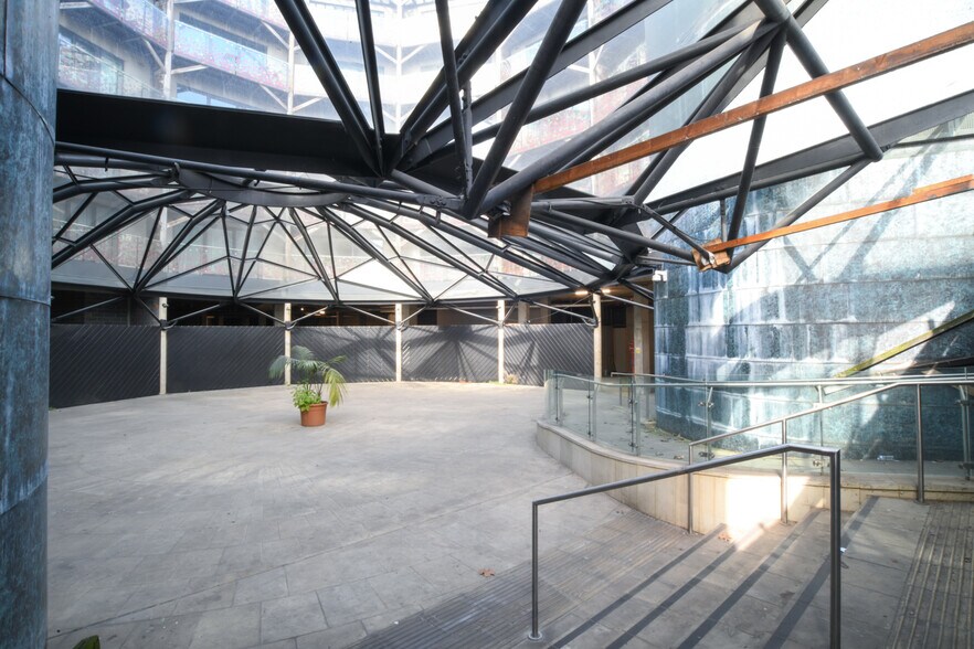 12A Islington Green, Londres à louer - Photo intérieure – Image 3 sur 5