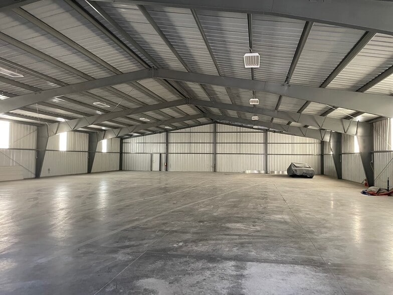 3230 Schimmer Drive, Grand Island, NE à louer - Photo intérieure – Image 2 sur 4