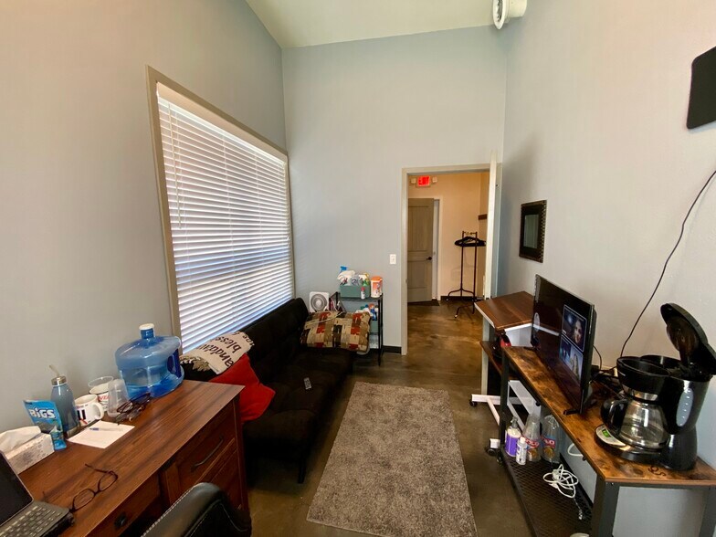 216 Evergreen Ln, Glen Carbon, IL à vendre - Photo intérieure – Image 2 sur 13