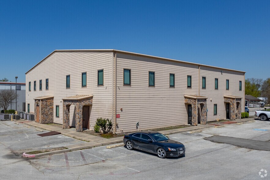 5011 5th St, Katy, TX à vendre - Photo de l’immeuble – Image 3 sur 6