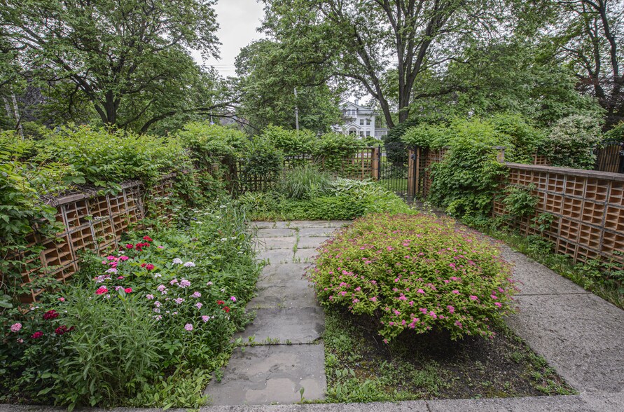 1215 James St, Syracuse, NY à vendre - Photo de l’immeuble – Image 3 sur 6