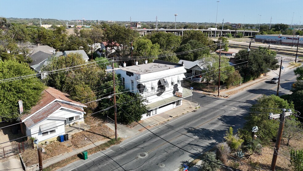 1720 S Presa St, San Antonio, TX à vendre - Photo de l’immeuble – Image 2 sur 15