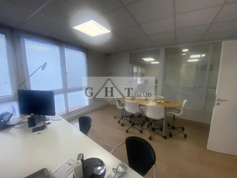 Industriel/Logistique dans Créteil à louer - Photo intérieure – Image 3 sur 6