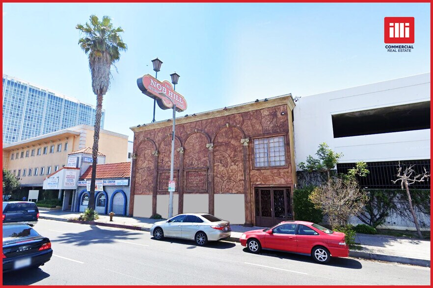 8229 Van Nuys Blvd, Panorama City, CA à louer - Photo de l’immeuble – Image 1 sur 10