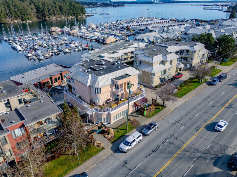 572 Stewart ave, Nanaimo, BC à vendre - Photo de l’immeuble – Image 2 sur 49