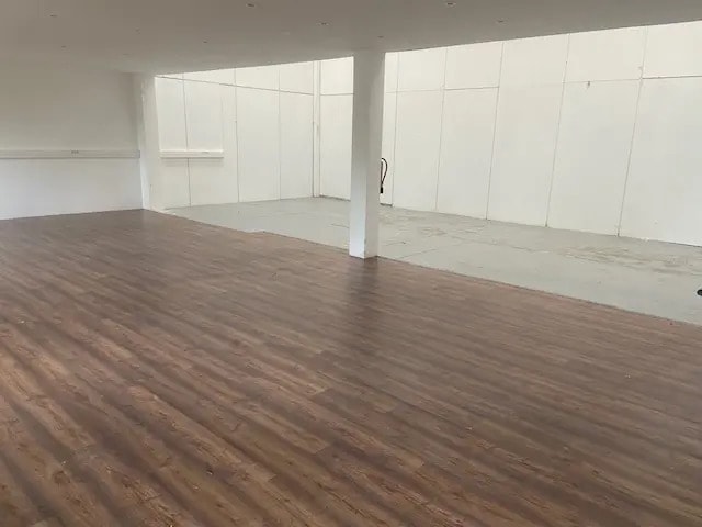 Local d’activités dans Dardilly à louer - Photo intérieure – Image 3 sur 6