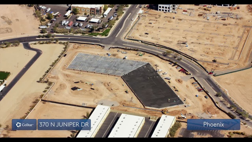 370 N Juniper Dr, Chandler, AZ à louer - Vidéo aérienne – Image 2 sur 14