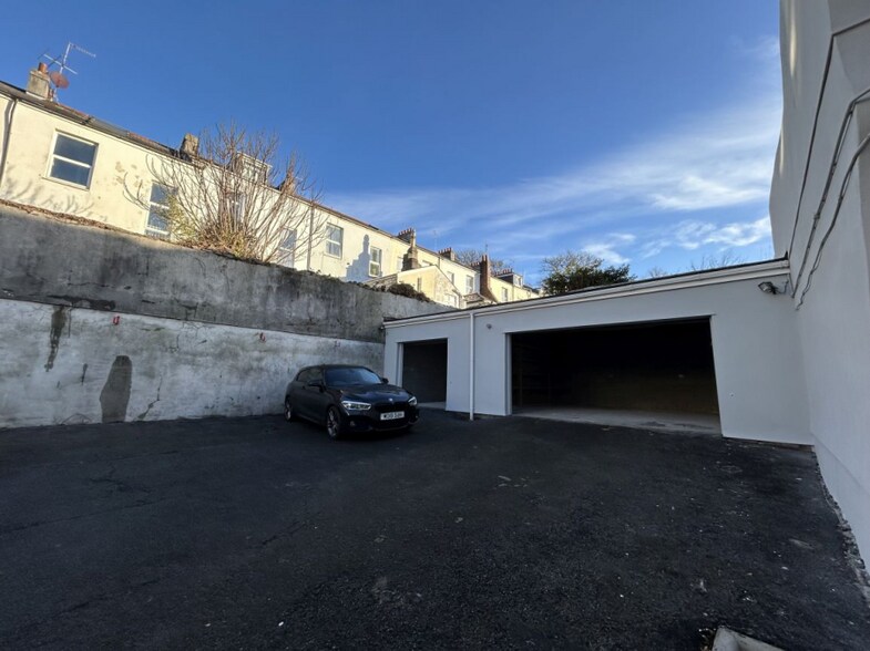 5 Beaumont Rd, Plymouth à louer - Photo de l’immeuble – Image 3 sur 3