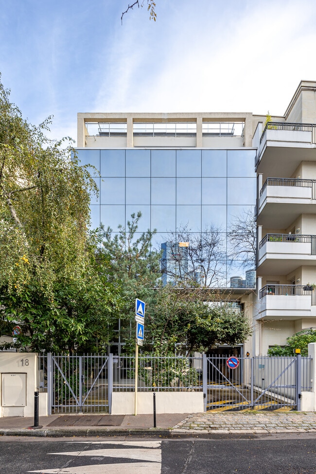 Plus de détails pour 18 Rue Kléber, Courbevoie - Bureau à louer