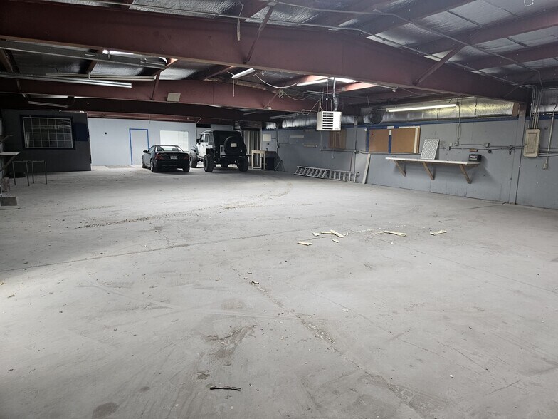 202 Airpark Dr, Fort Collins, CO à louer - Photo de l’immeuble – Image 2 sur 13