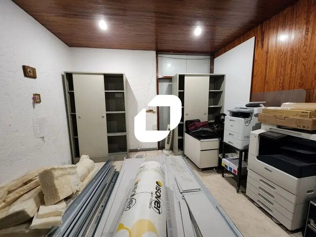 Plus de détails pour Local commercial à vendre