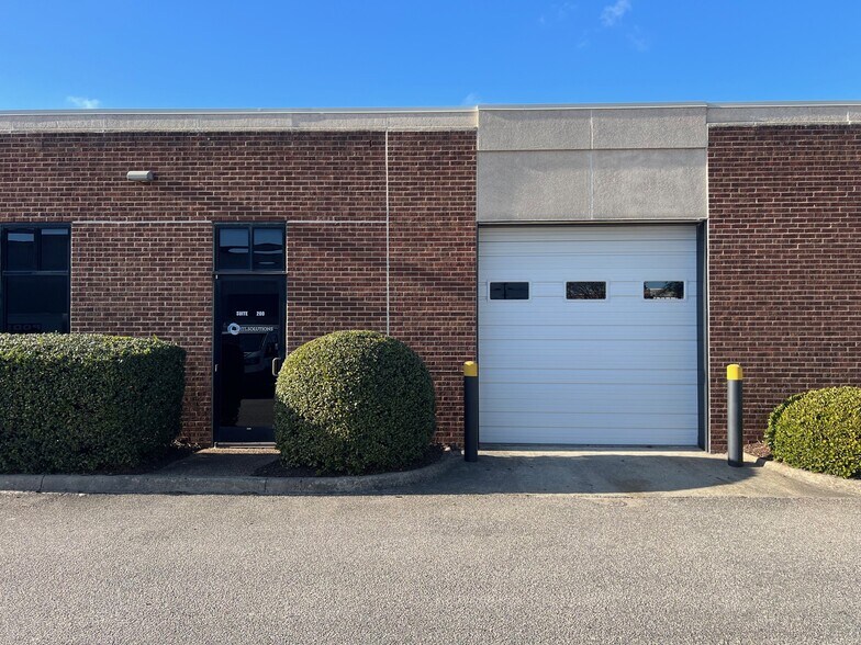 105 E St, Hampton, VA à louer - Photo de l’immeuble – Image 2 sur 4