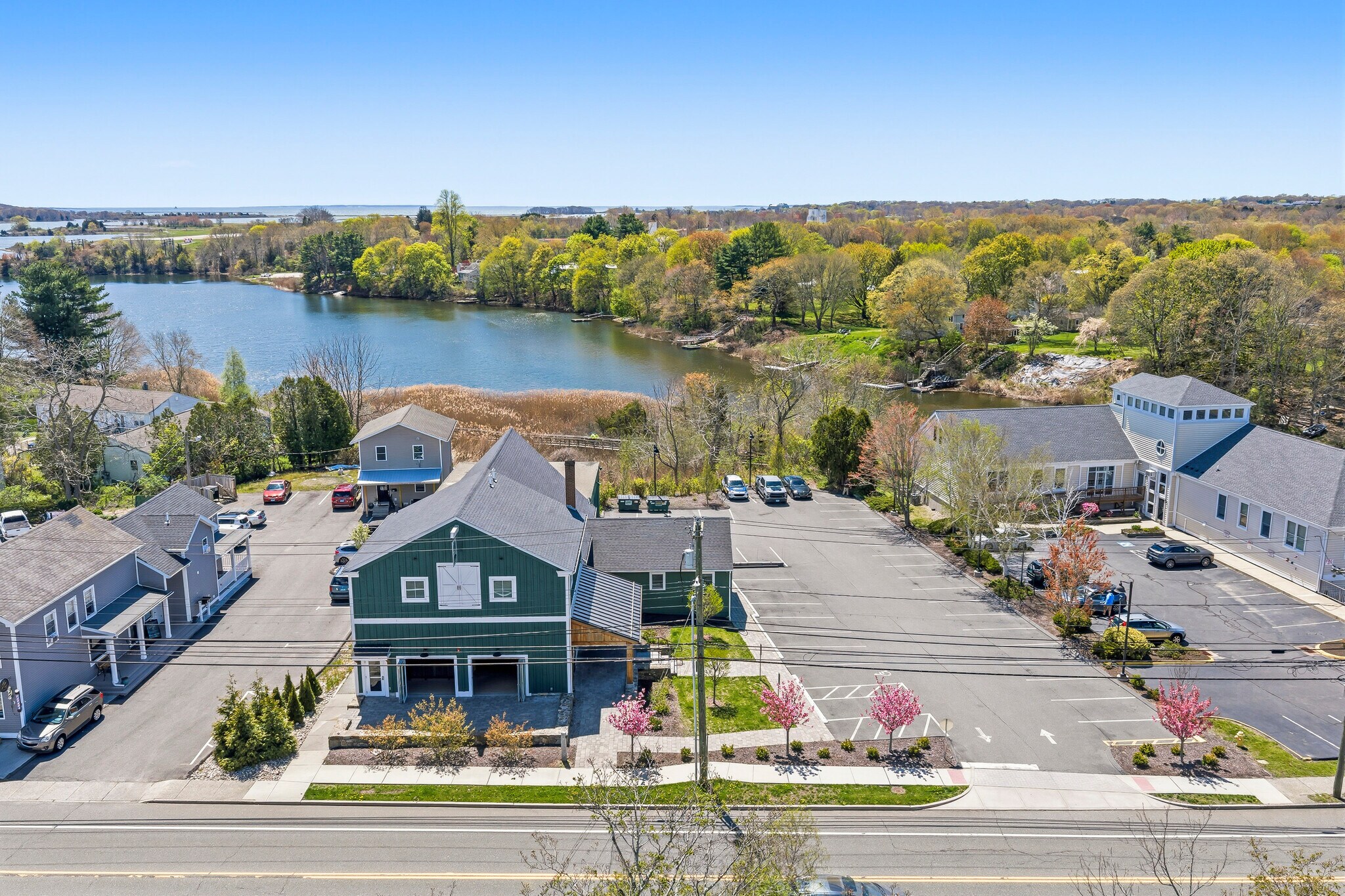 13 Fort Hill Rd, Groton, CT à vendre Aérien– Image 1 sur 61