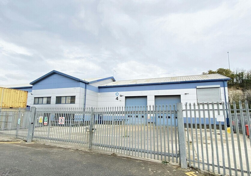 730 London Rd, Grays à louer - Photo de l’immeuble – Image 2 sur 3