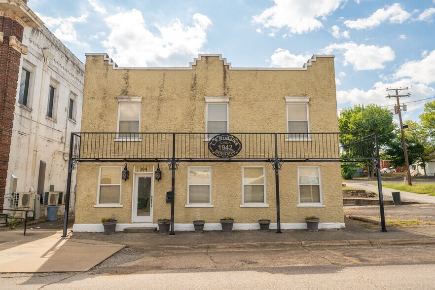 104 N 3rd St, Heber Springs, AR à vendre - Photo de l’immeuble – Image 2 sur 42