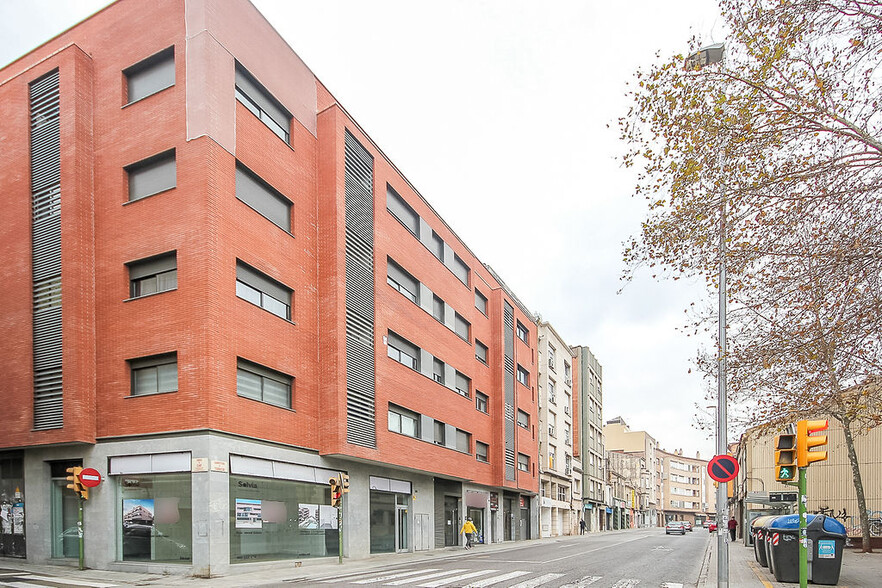Local commercial dans Sabadell, Barcelona à louer - Photo principale – Image 1 sur 1