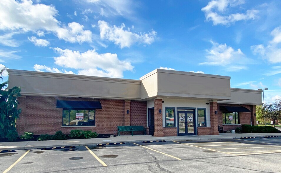 3626 Medina Rd, Medina, OH à louer - Photo de l’immeuble – Image 2 sur 7