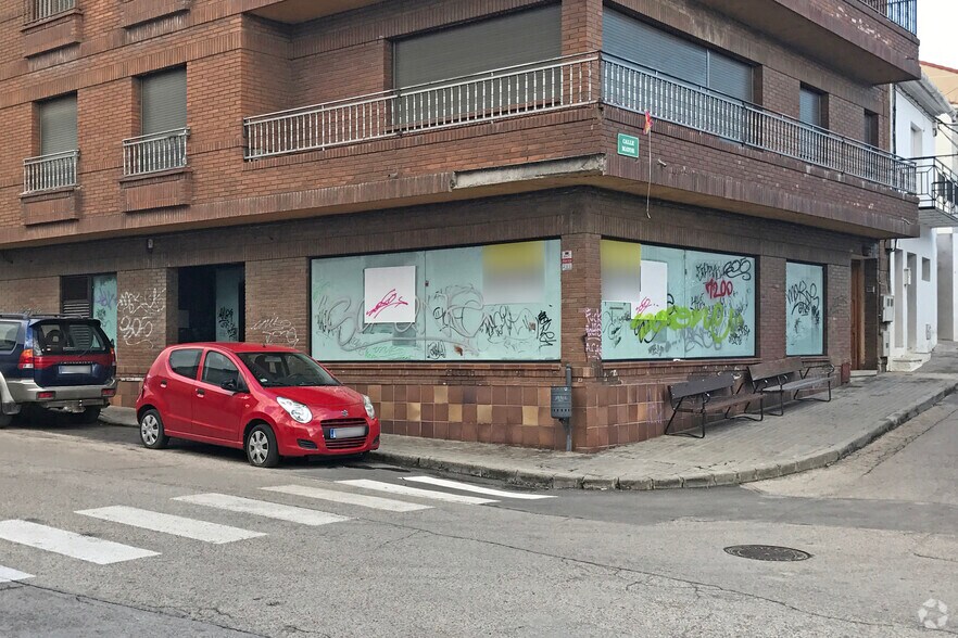 Immeuble residentiel dans El Vellón, Madrid à vendre - Photo intérieure – Image 1 sur 1