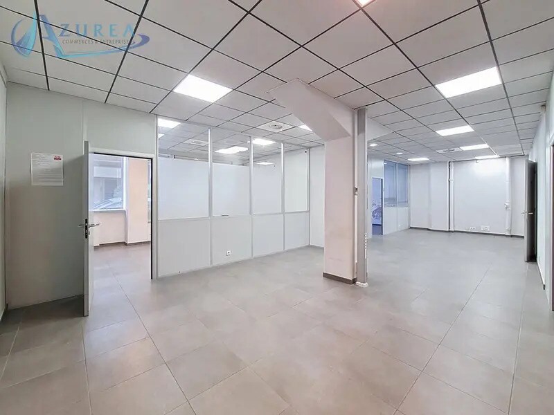 Local commercial dans Nice à louer Photo de l’immeuble– Image 1 sur 11