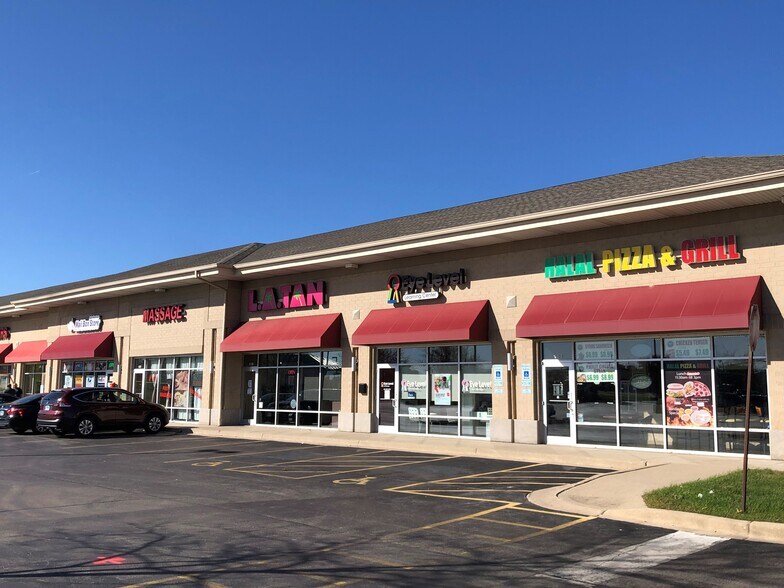 2735 Hassert Blvd, Naperville, IL à louer - Photo de l’immeuble – Image 3 sur 4