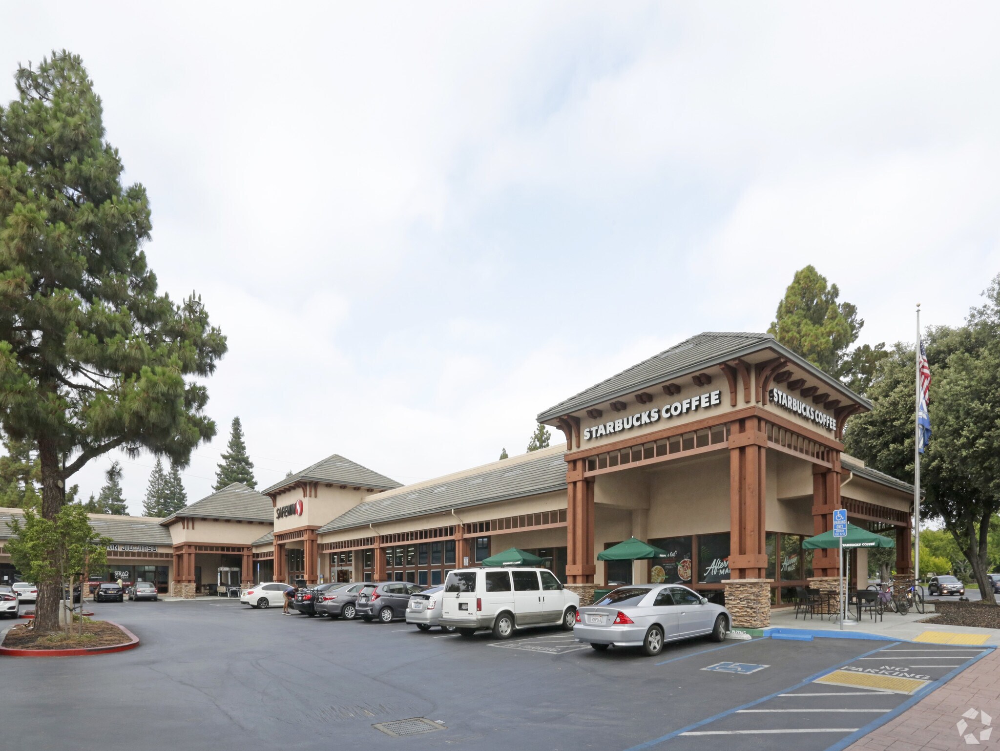 580 N Rengstorff Ave, Mountain View, CA à vendre Photo principale– Image 1 sur 17