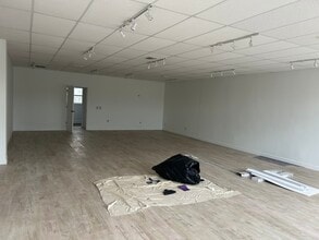 2131-2143 S Tamiami Trl, Venice, FL à louer Photo intérieure– Image 1 sur 2