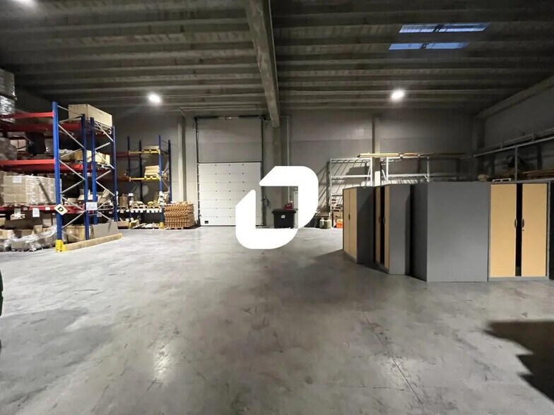 Bureau dans Lens à louer - Photo de l’immeuble – Image 3 sur 18