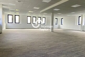 Plus de détails pour Bureau, Local d'activités à louer