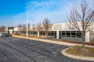 Plus de détails pour 935 National Pky, Schaumburg, IL - Bureau à louer