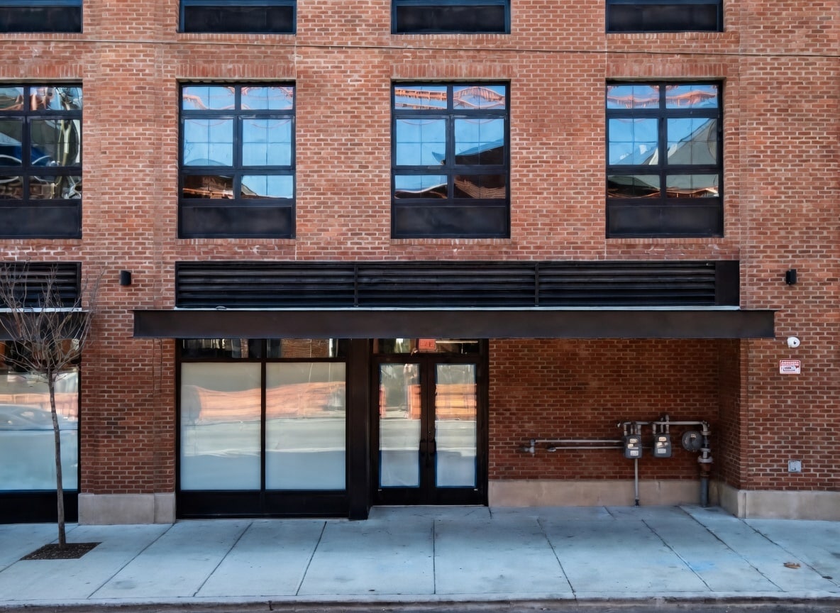 1122 Frankford Ave, Philadelphia, PA à louer Photo intérieure– Image 1 sur 2